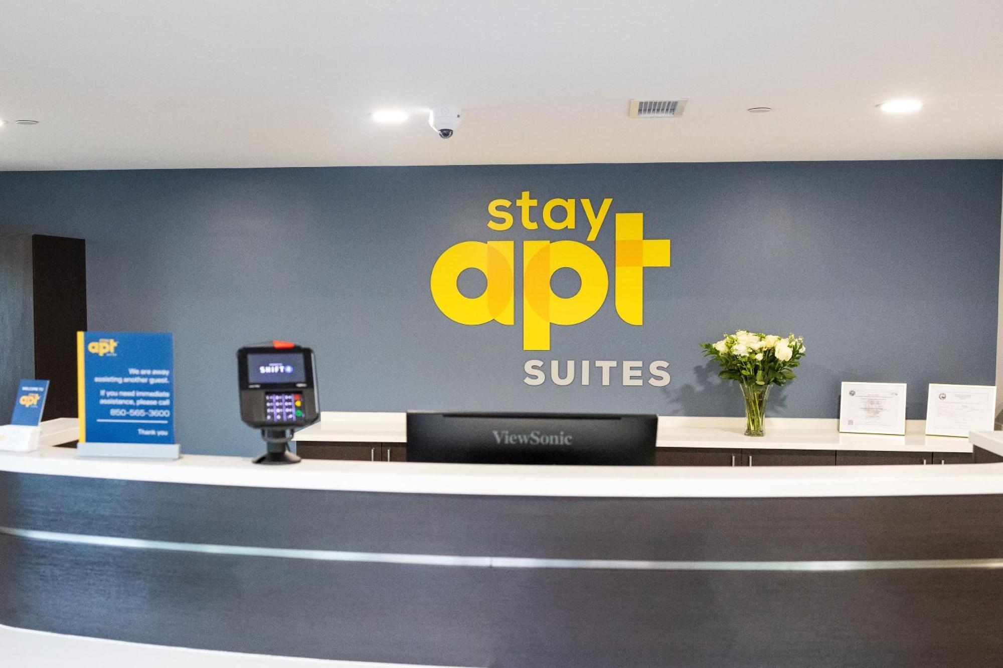 Stayapt Suites Raleigh-Durham/Rtp Clegg Buitenkant foto